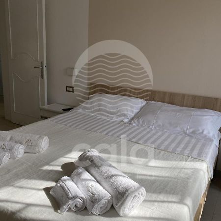 Apples House By Cala Salento Villa Torre Lapillo Bagian luar foto