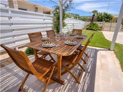 Apples House By Cala Salento Villa Torre Lapillo Bagian luar foto